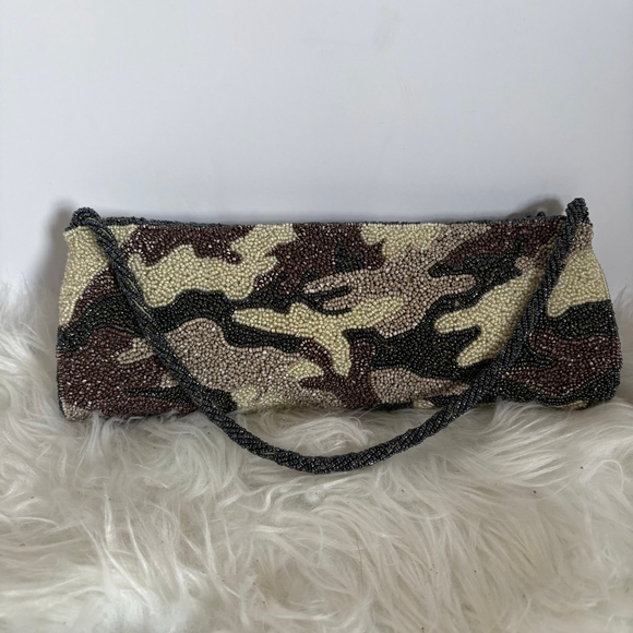 Women's Moyna Vintage Camo Fully Beaded Clutch Wristlet, One Size, Brown/Beige - Picture 6 of 14